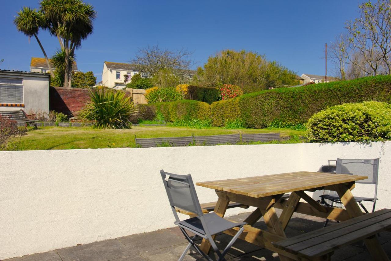 Blue Rose Cottage Burry Port Exterior photo